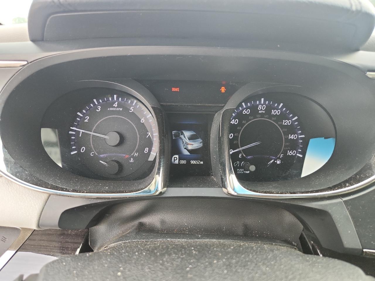 2013 TOYOTA Avalon