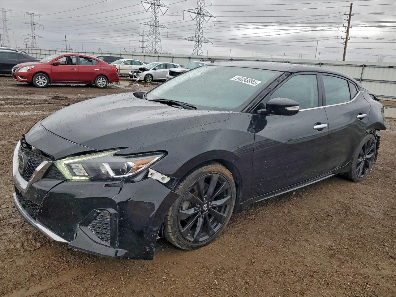 2017 NISSAN Maxima