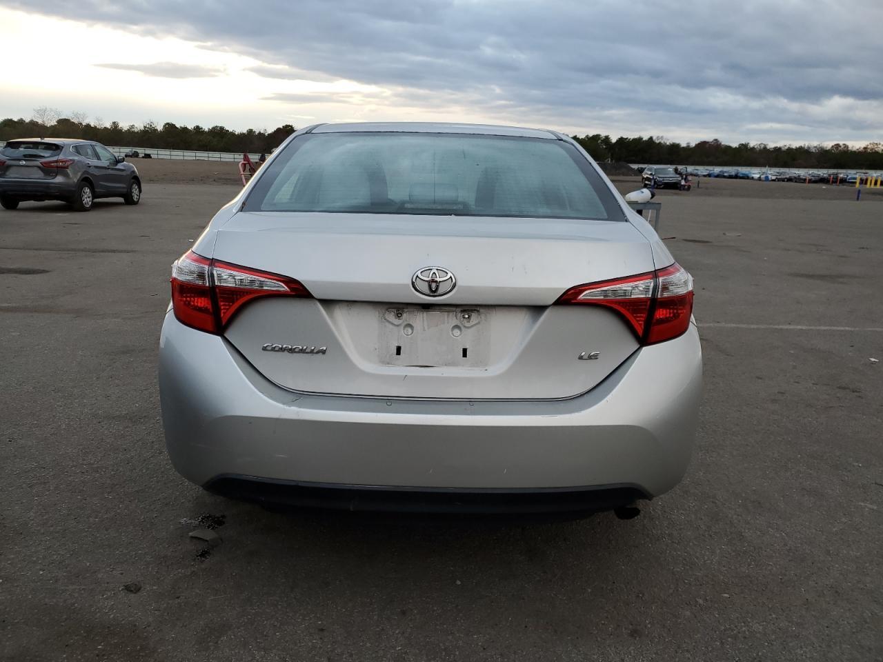 2016 TOYOTA COROLLA