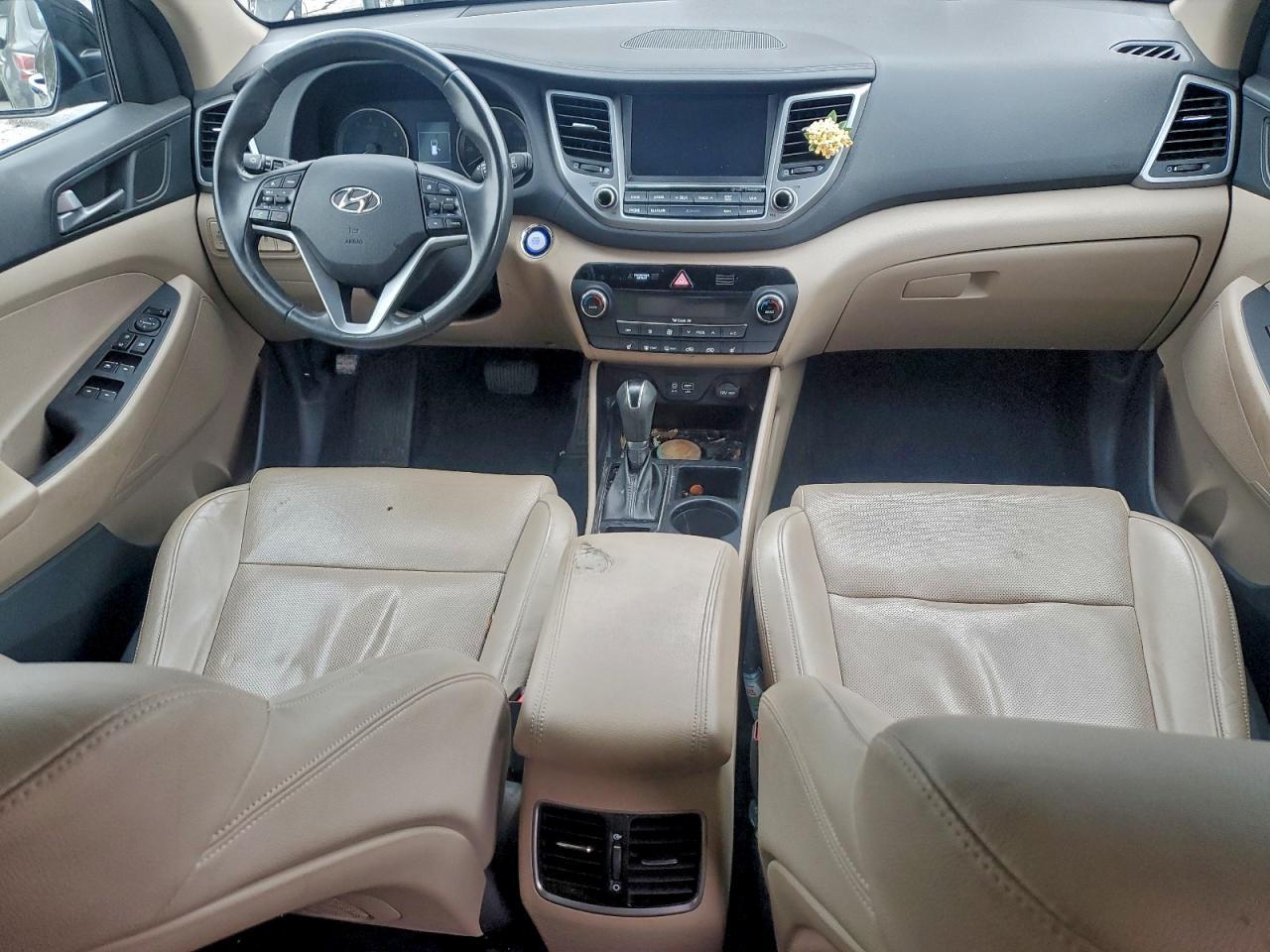 2016 HYUNDAI TUCSON