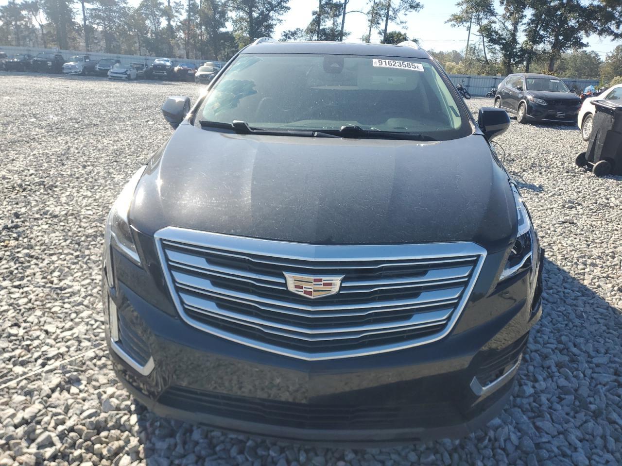 2017 CADILLAC XT5
