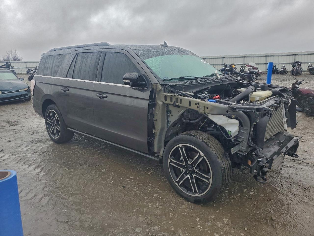 2021 FORD Expedition