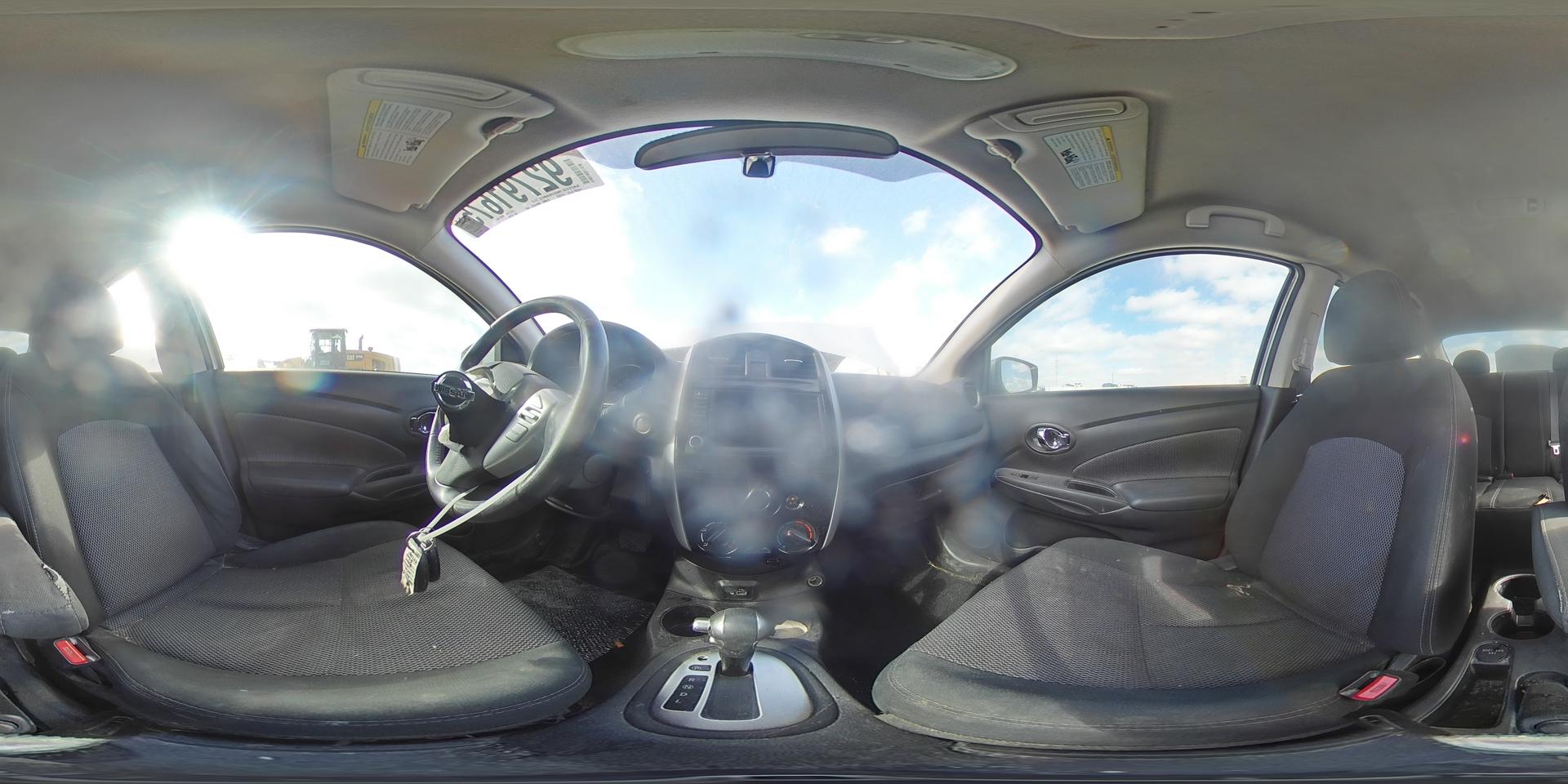 2019 NISSAN VERSA