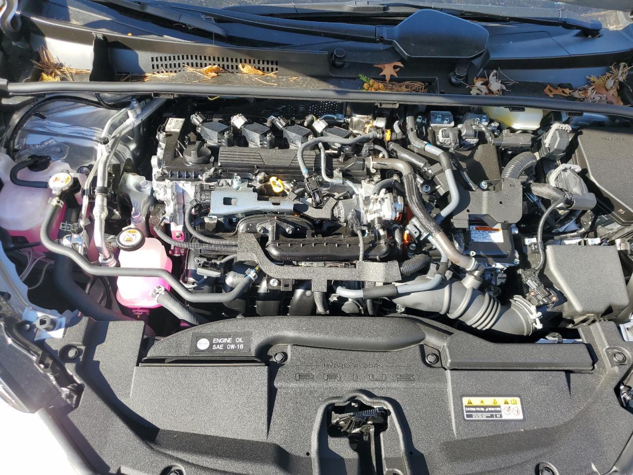 2025 TOYOTA PRIUS