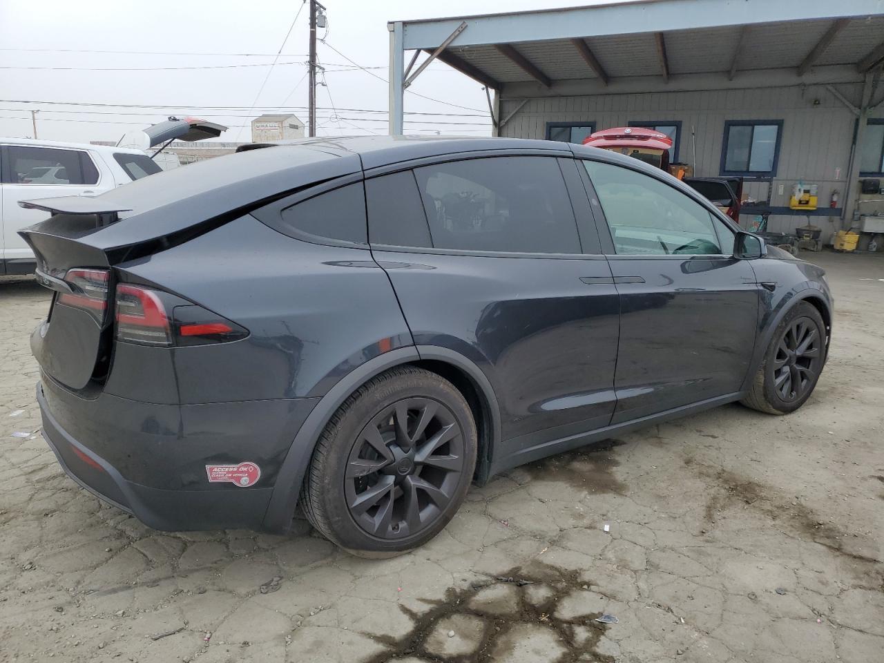 2024 TESLA MODEL X
