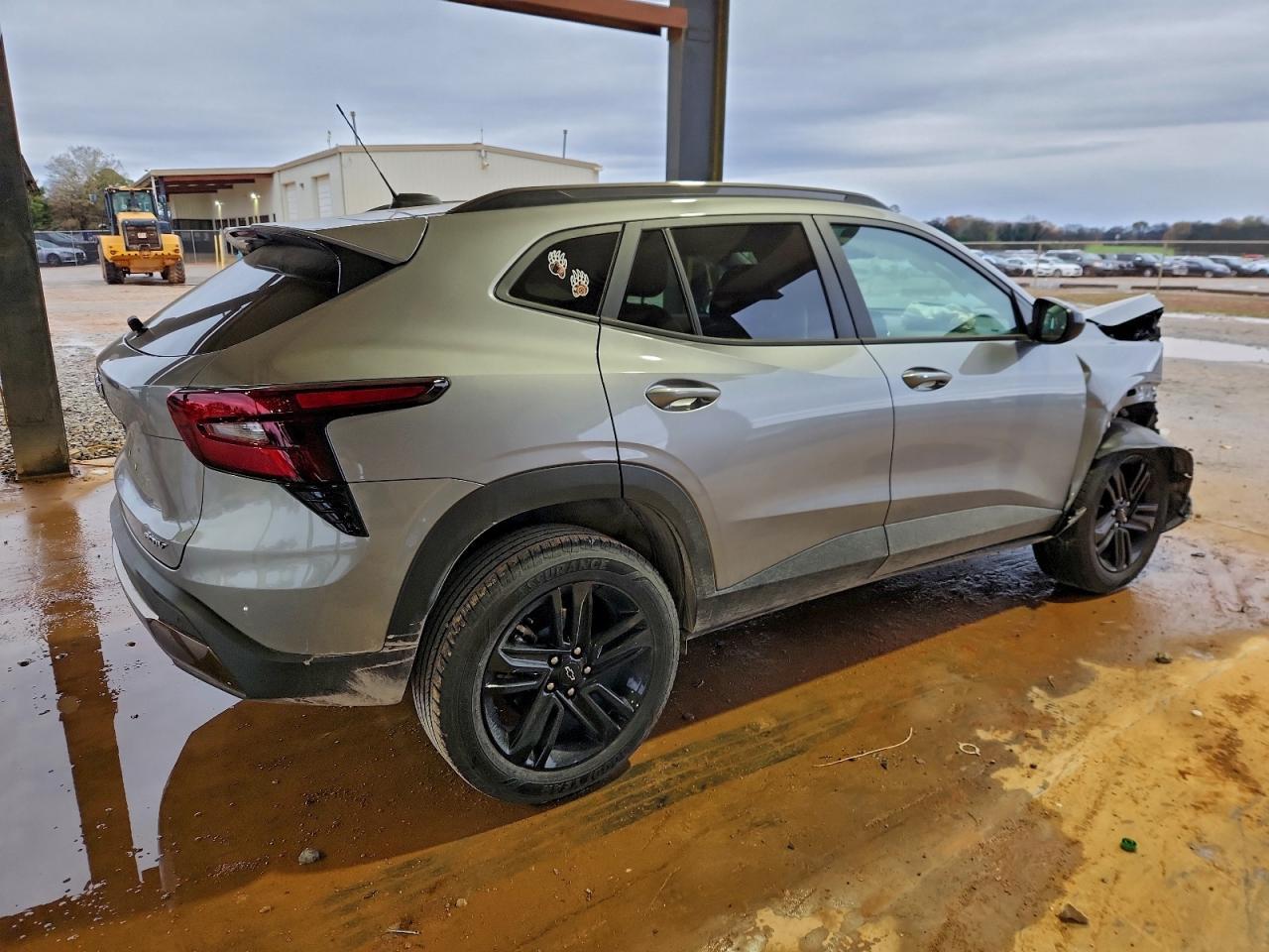 2025 CHEVROLET TRAX