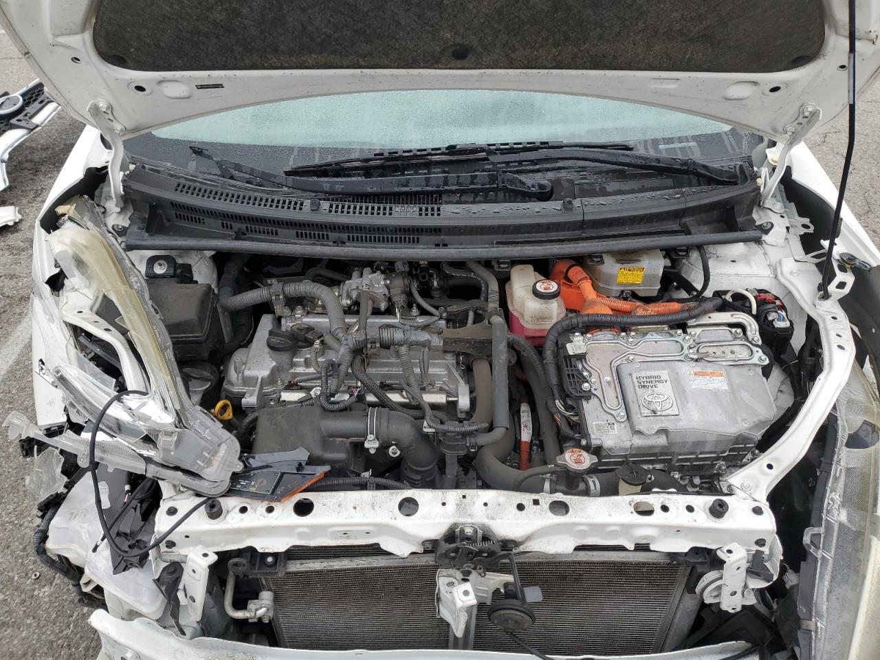 2018 TOYOTA Prius c