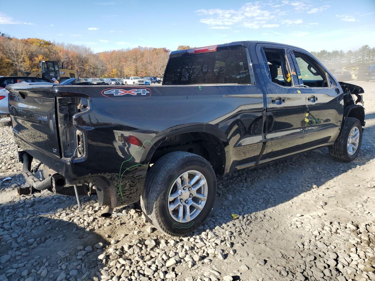 2024 CHEVROLET Silverado
