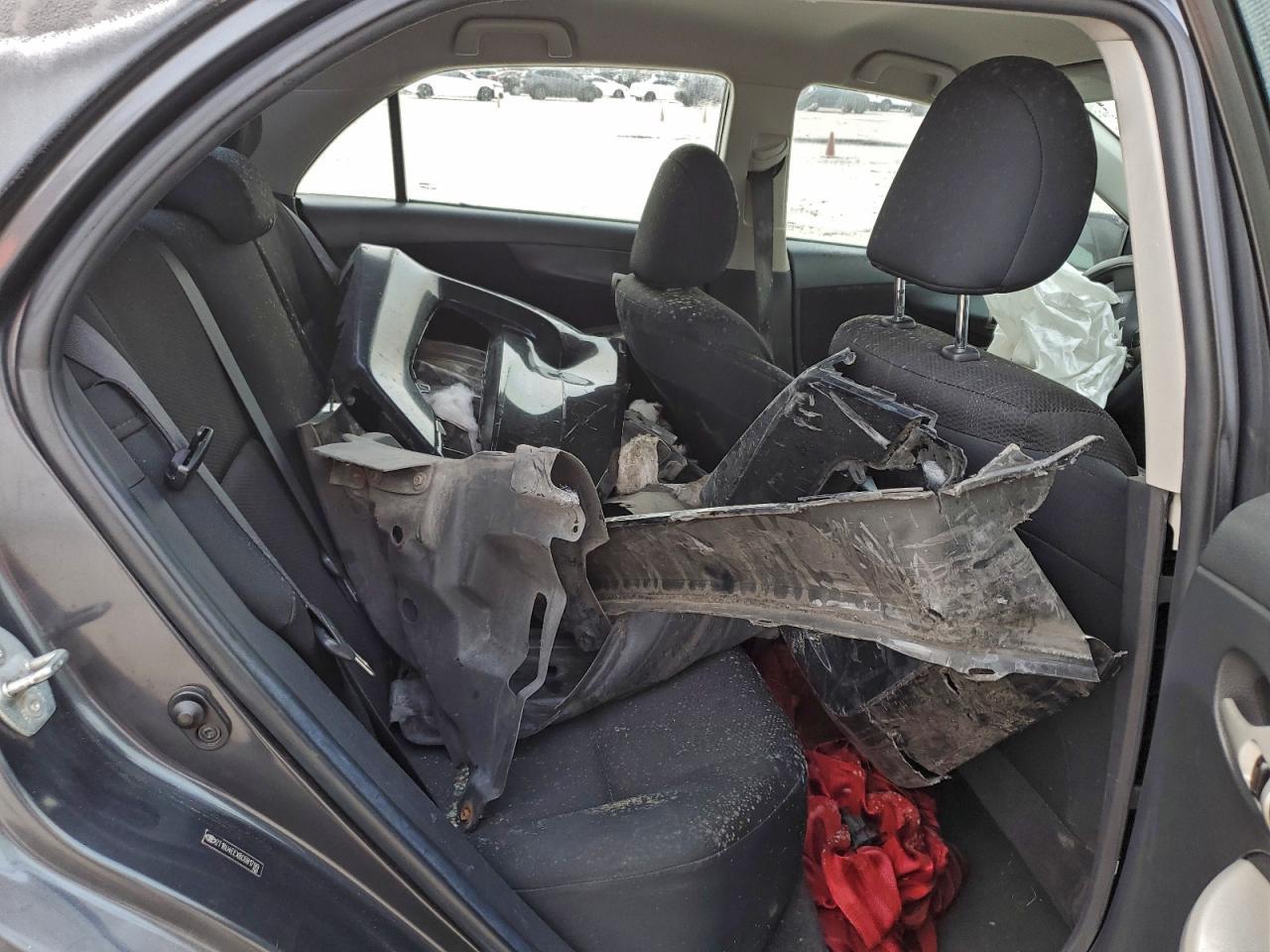 2011 TOYOTA COROLLA
