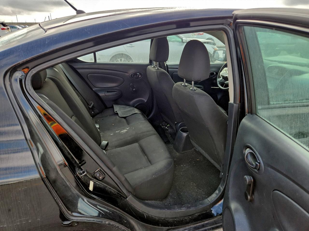 2019 NISSAN VERSA