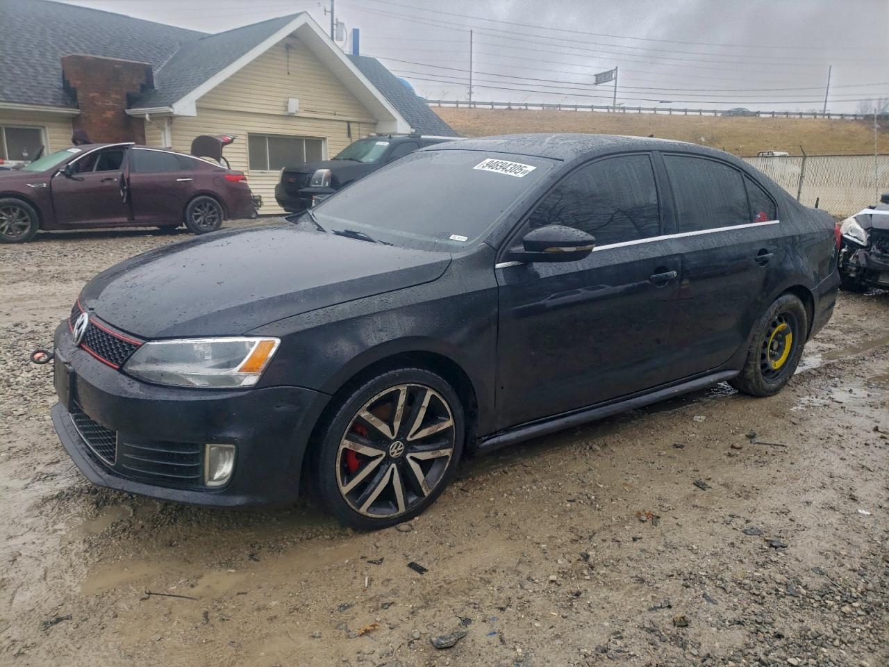 2013 VOLKSWAGEN JETTA