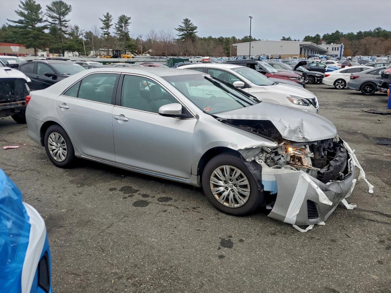 2014 TOYOTA CAMRY
