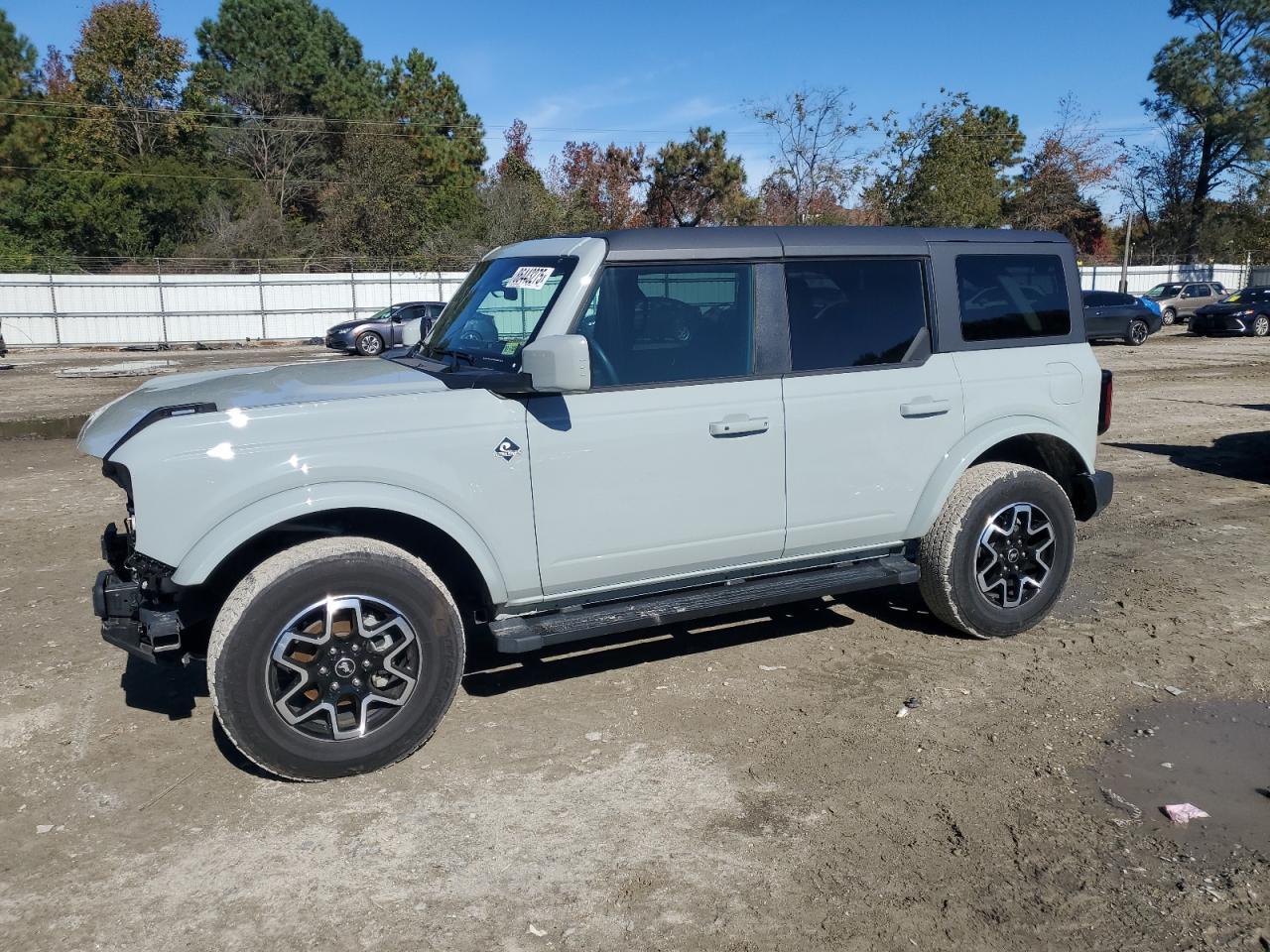 2024 FORD Bronco