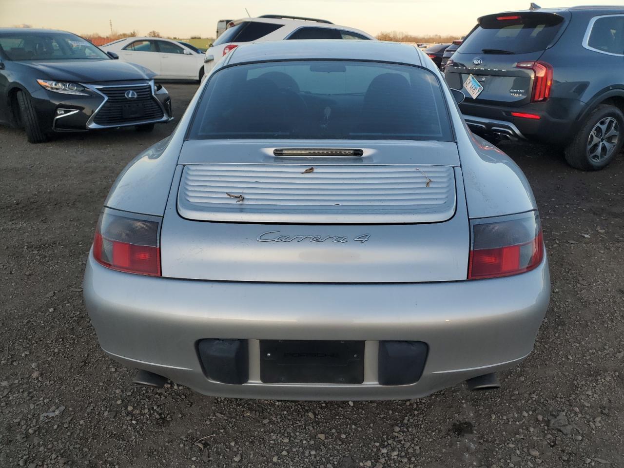 2001 PORSCHE 911