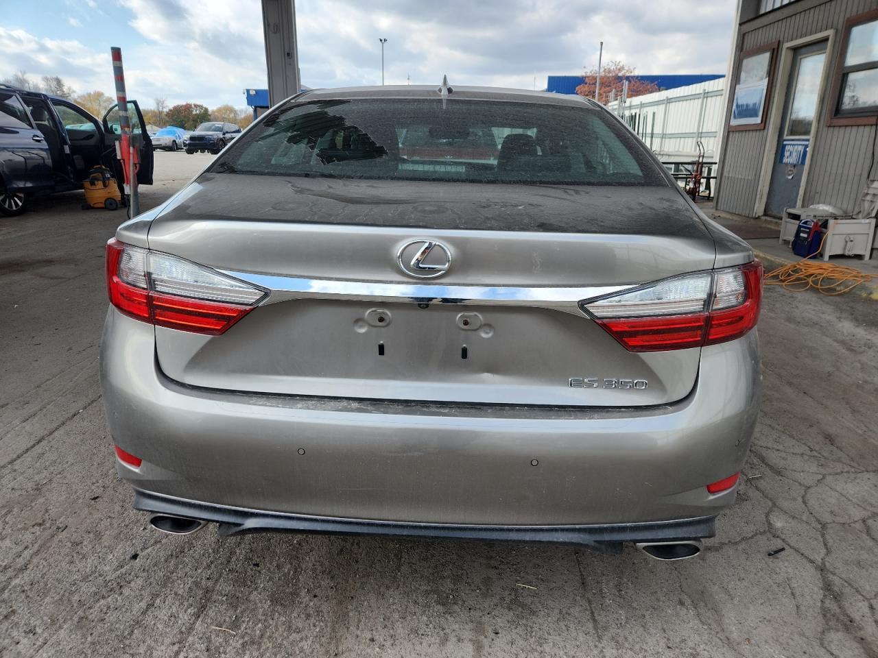 2018 LEXUS ES 350