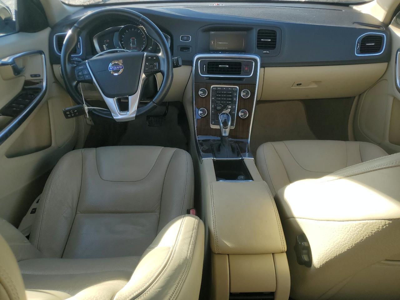 2014 VOLVO S60