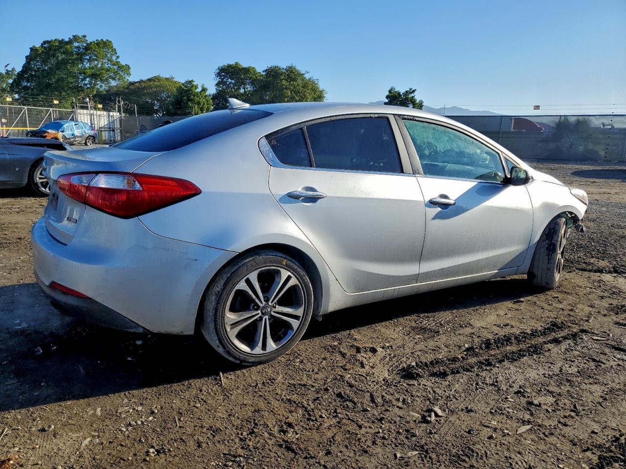 2016 KIA FORTE