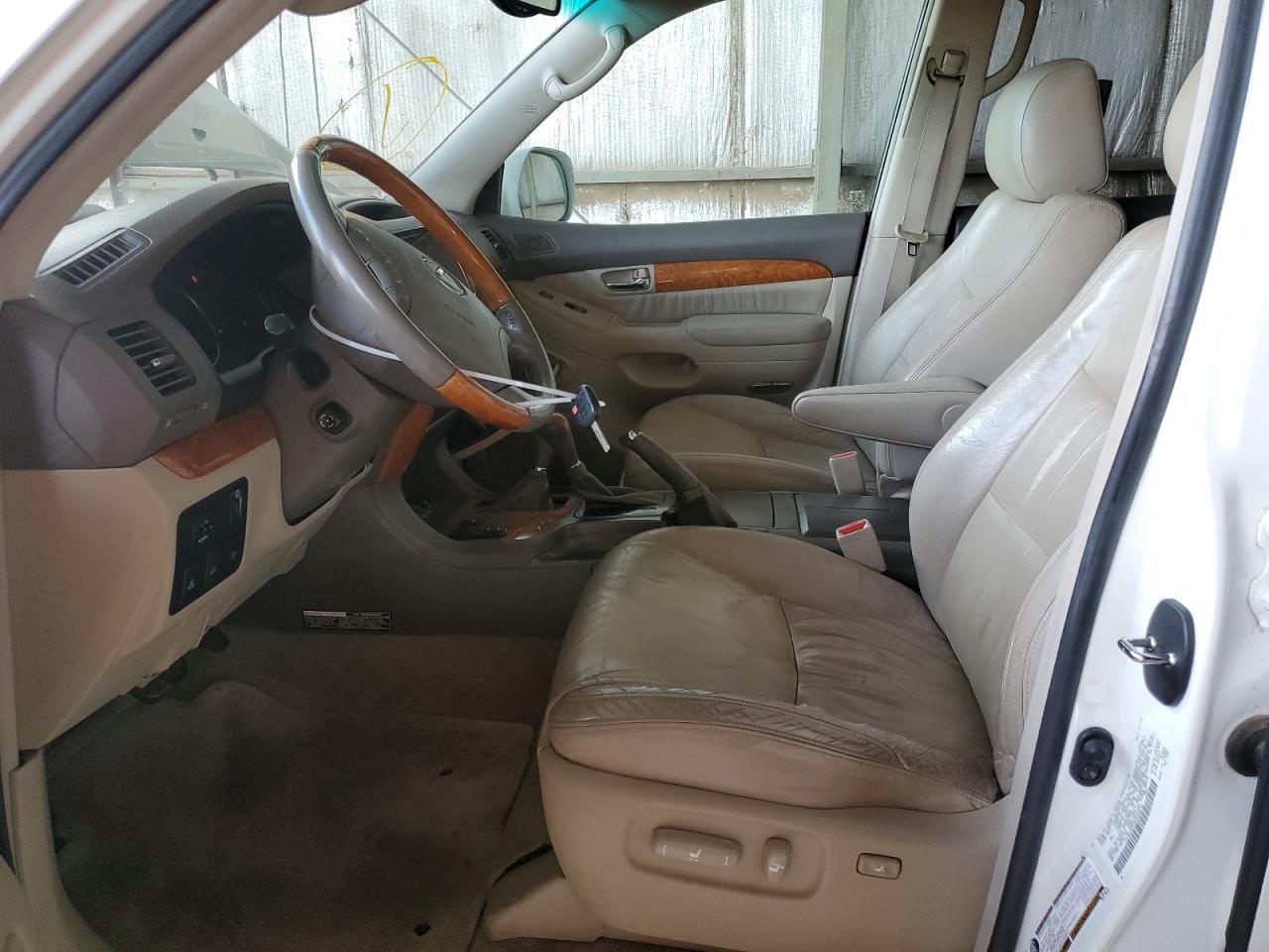 2004 LEXUS Gx 470