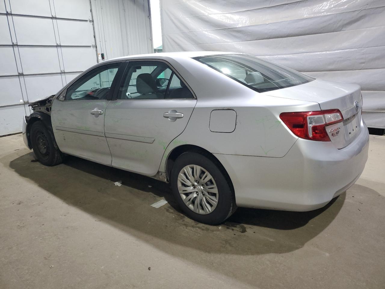 2013 TOYOTA CAMRY
