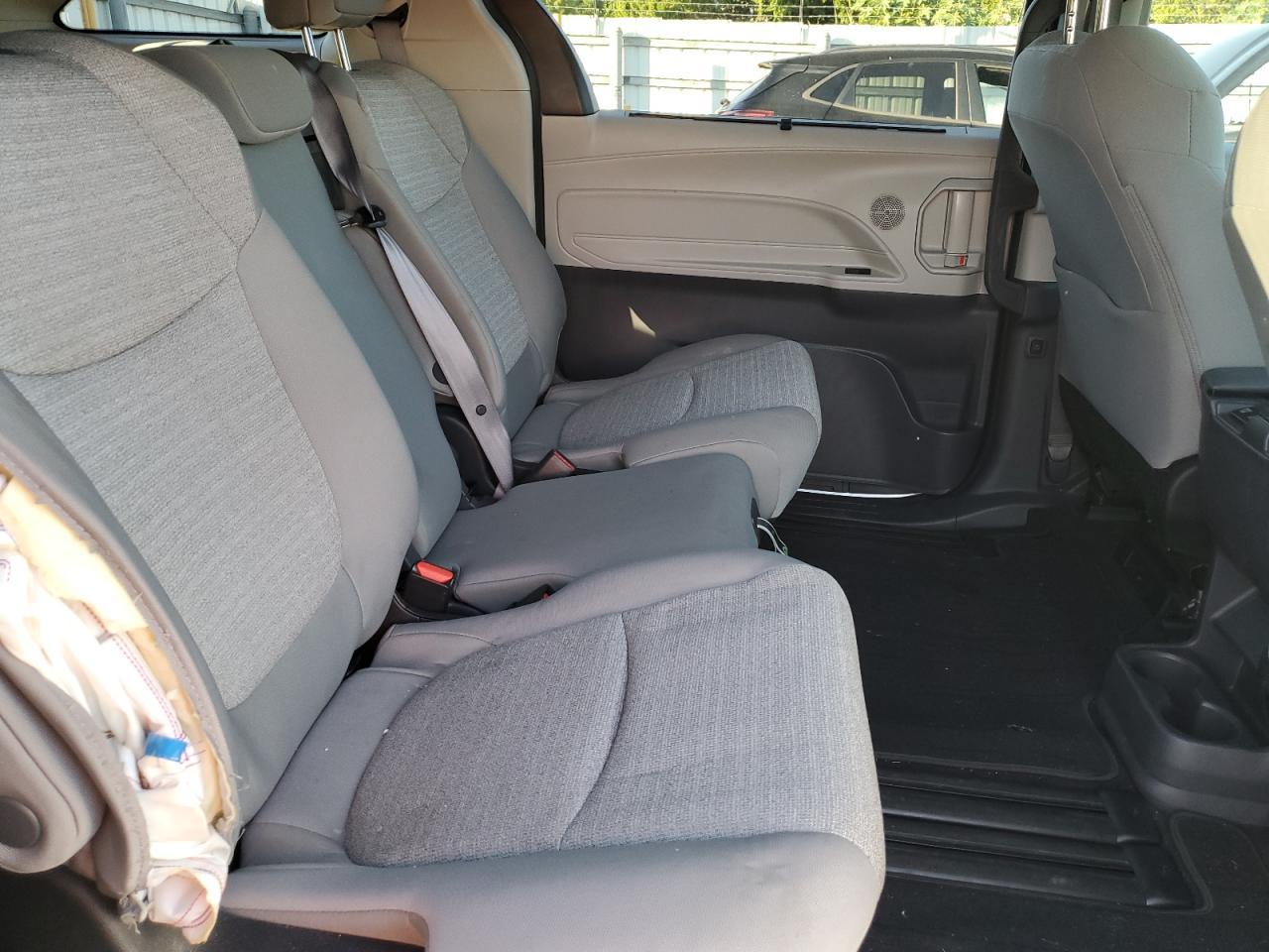 2023 TOYOTA SIENNA
