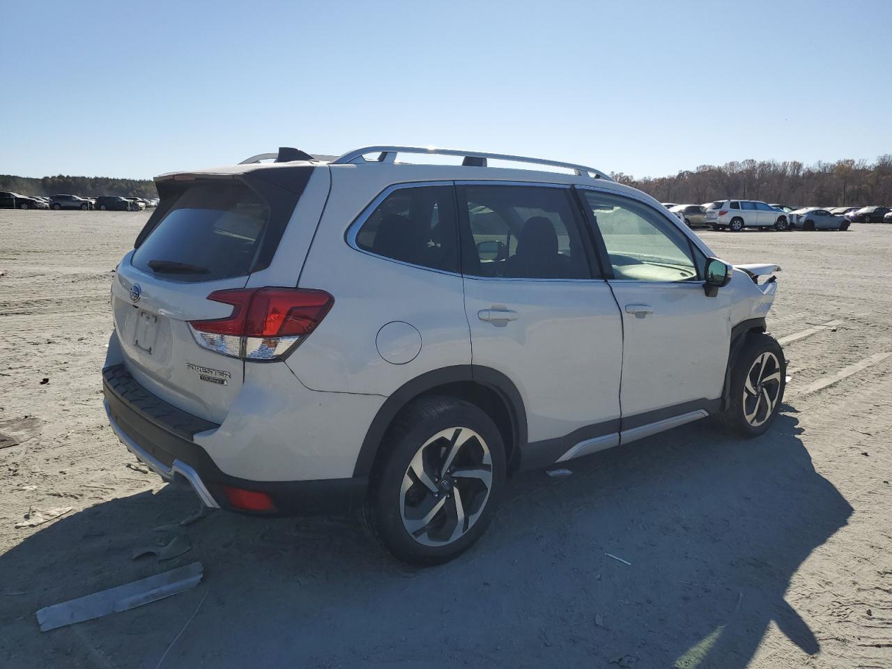 2024 SUBARU FORESTER