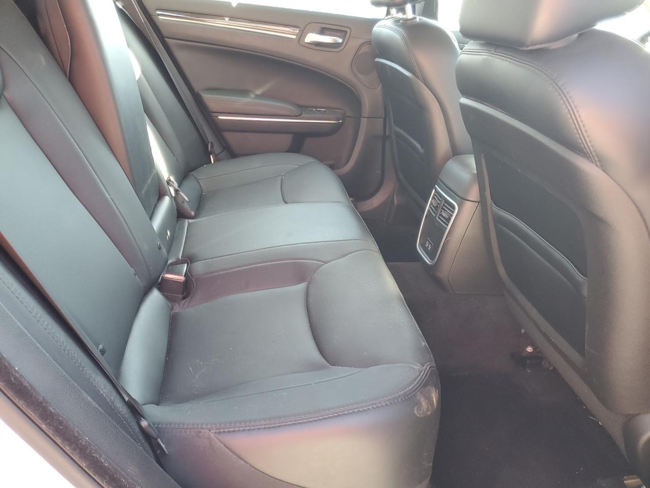 2015 CHRYSLER 300
