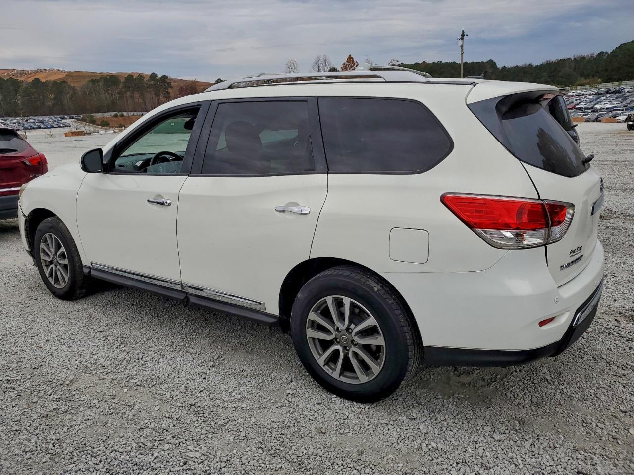 2013 NISSAN PATHFINDER