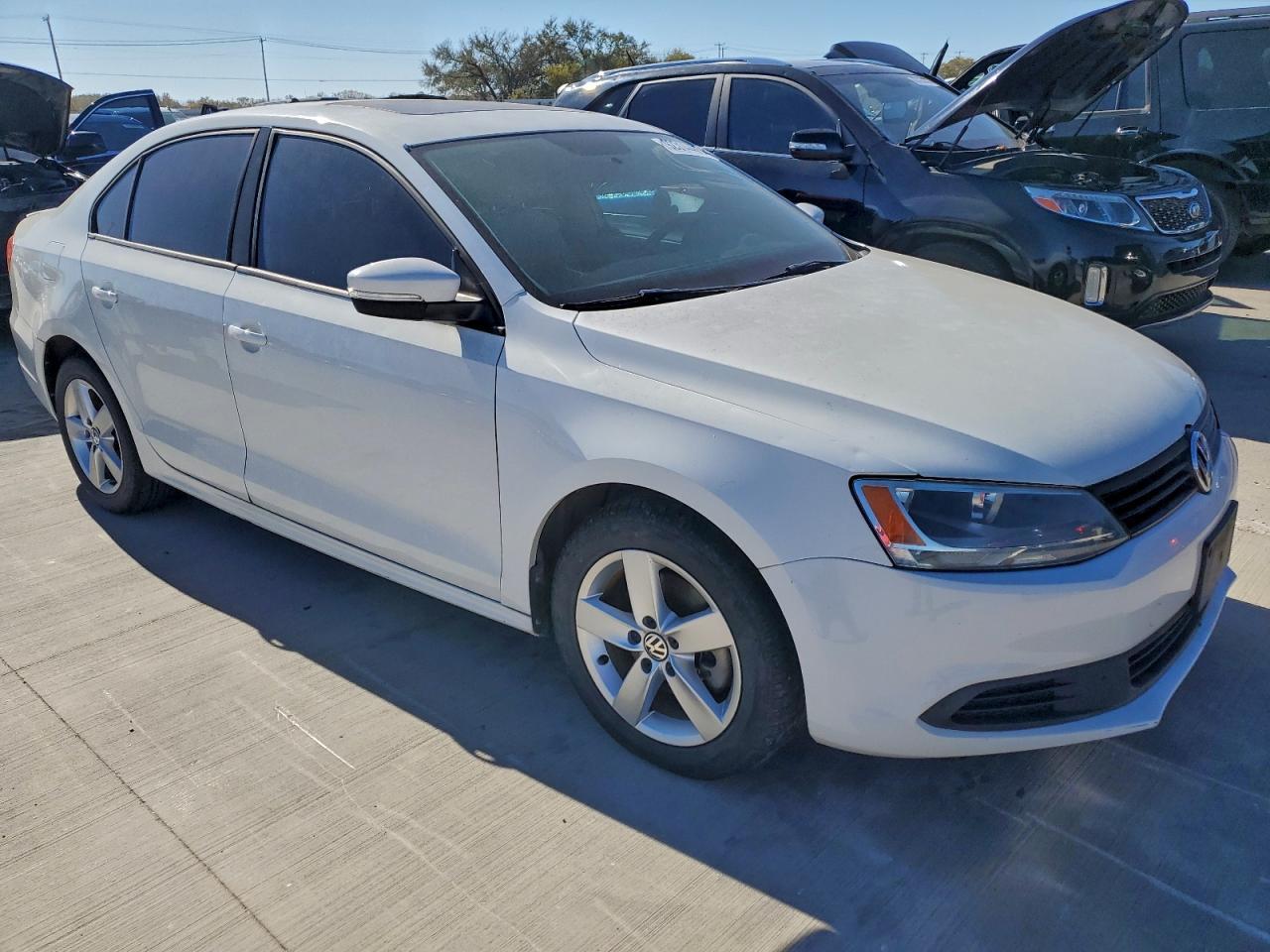2011 VOLKSWAGEN JETTA