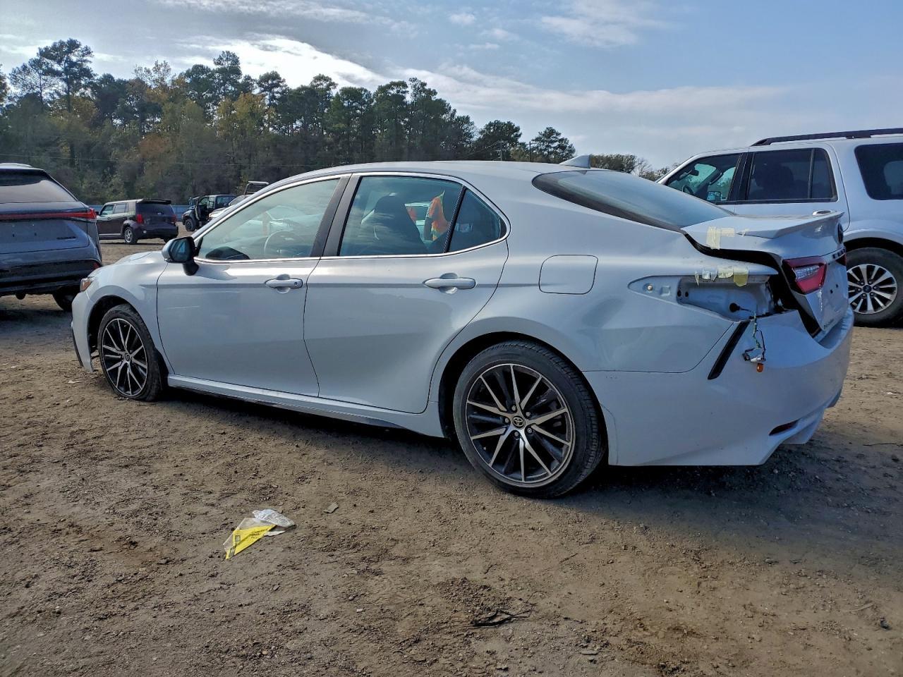 2023 TOYOTA CAMRY
