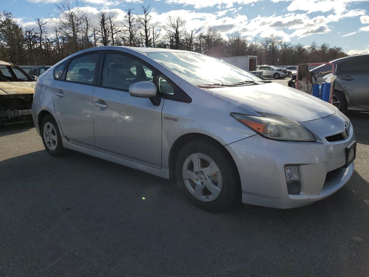 2010 TOYOTA PRIUS