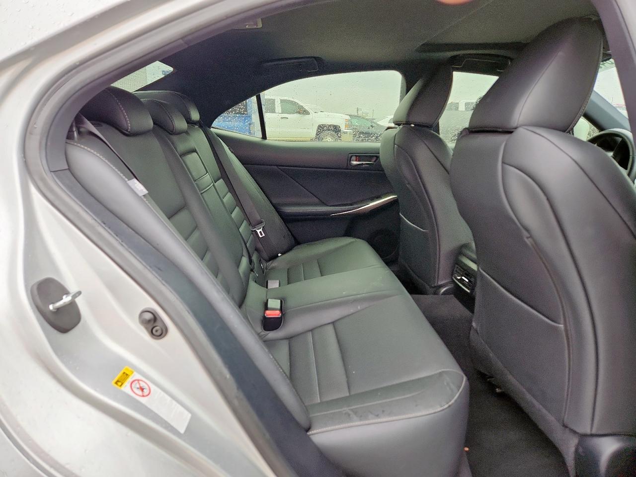 2015 LEXUS IS 250