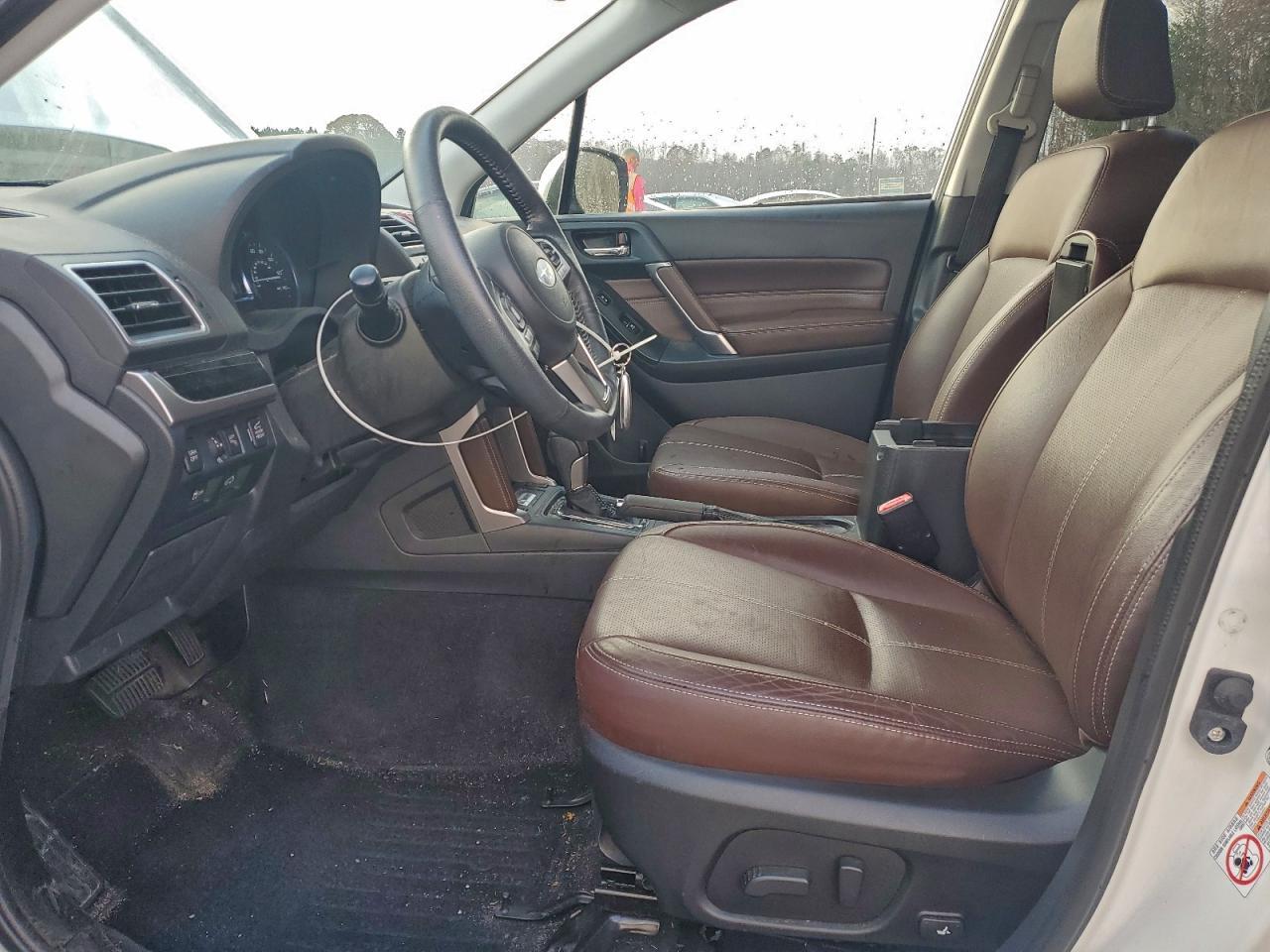 2018 SUBARU FORESTER