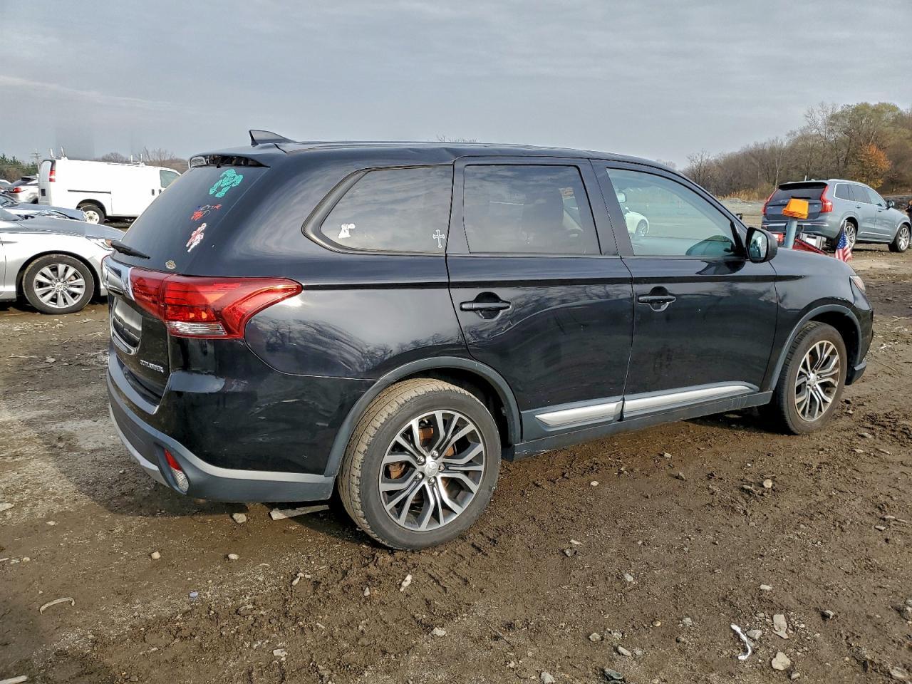 2017 MITSUBISHI outlander