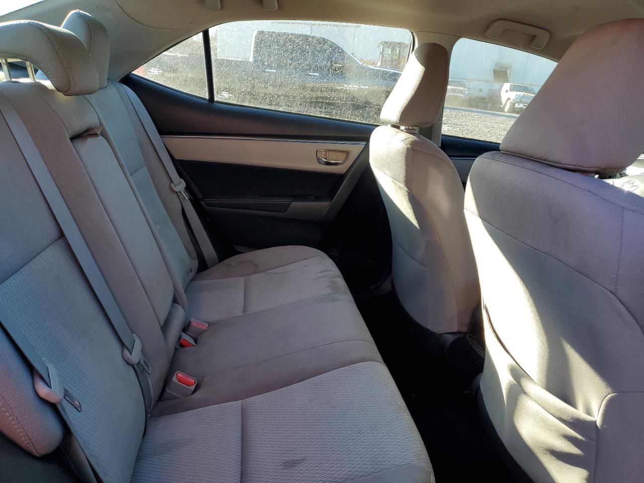 2016 TOYOTA COROLLA