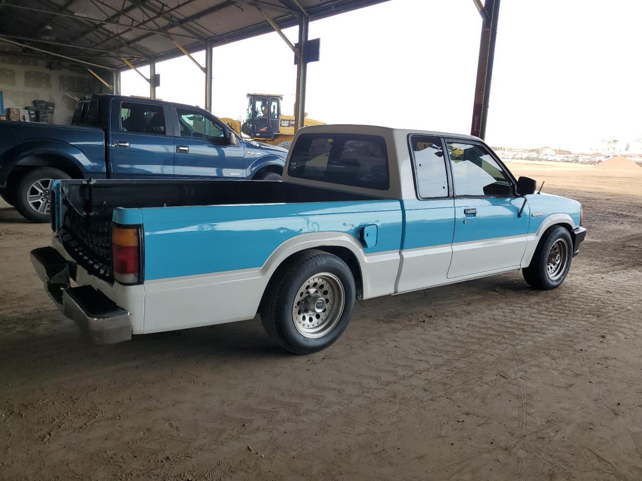 1991 MAZDA B2200