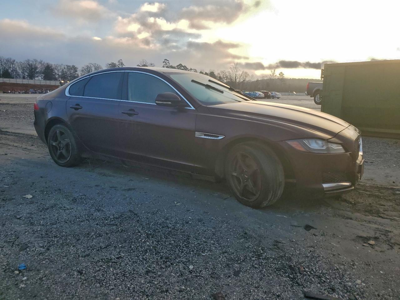 2017 JAGUAR XF