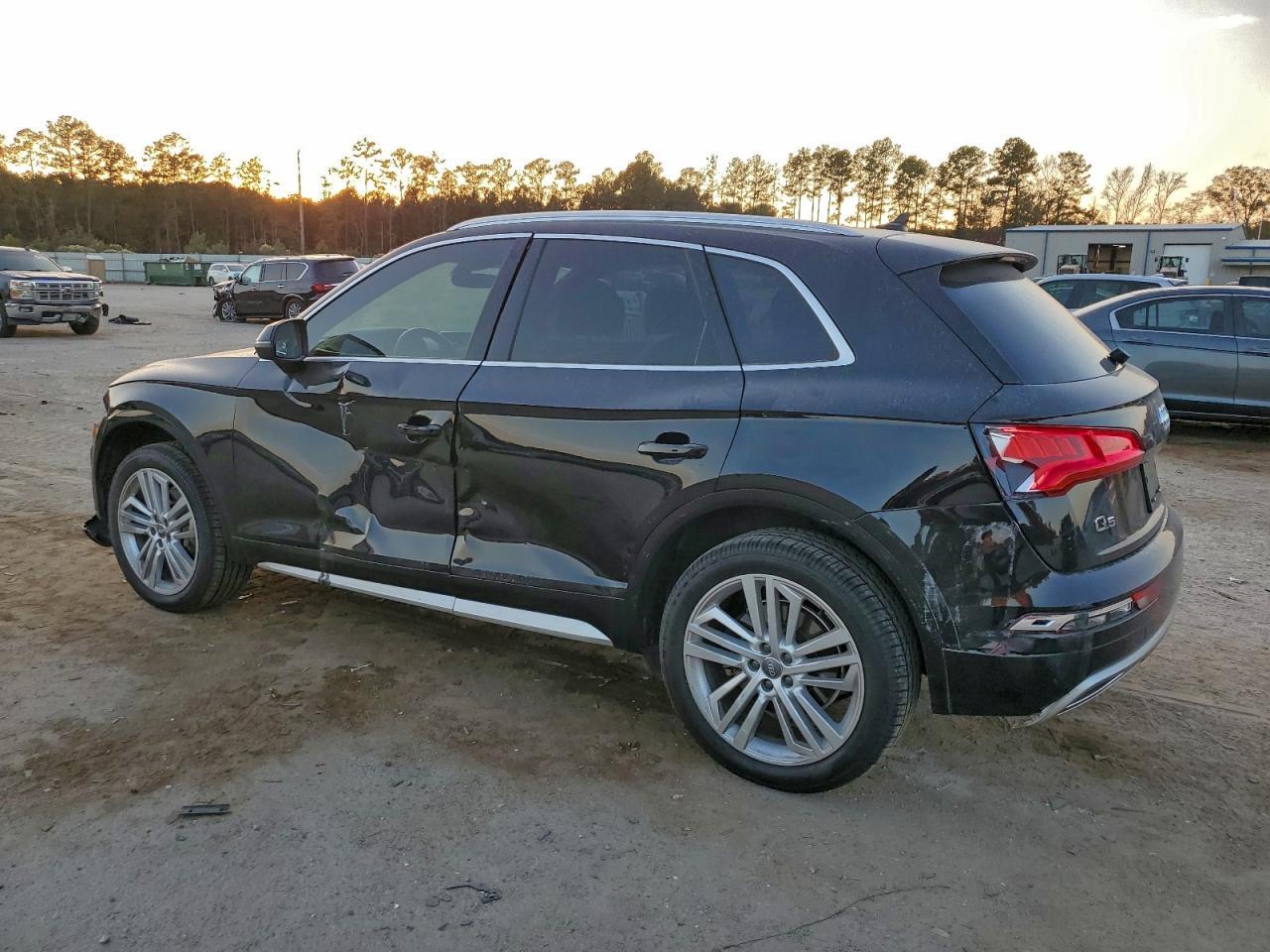 2020 AUDI Q5