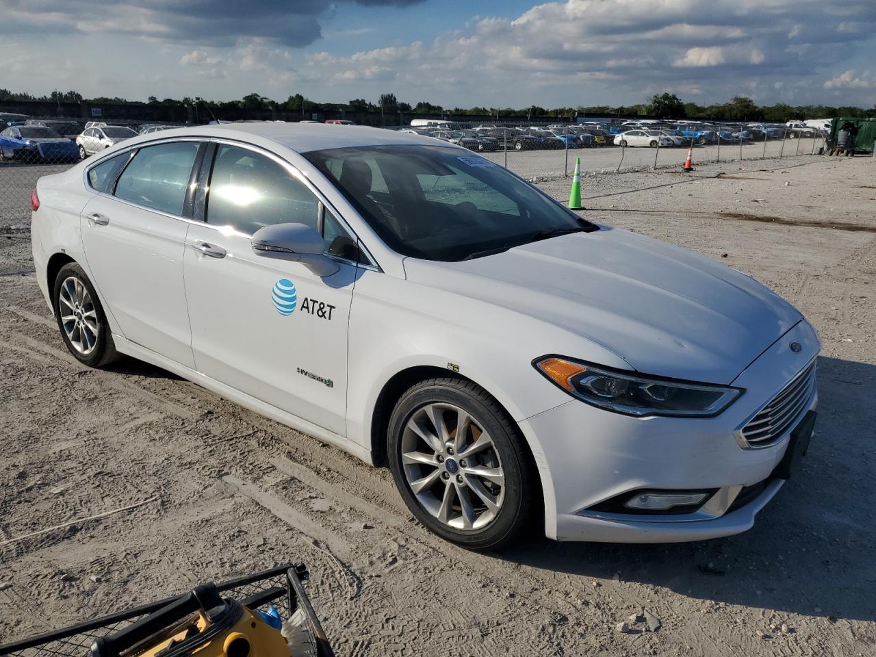 2017 FORD FUSION