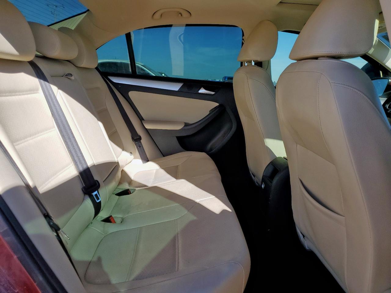 2018 VOLKSWAGEN JETTA