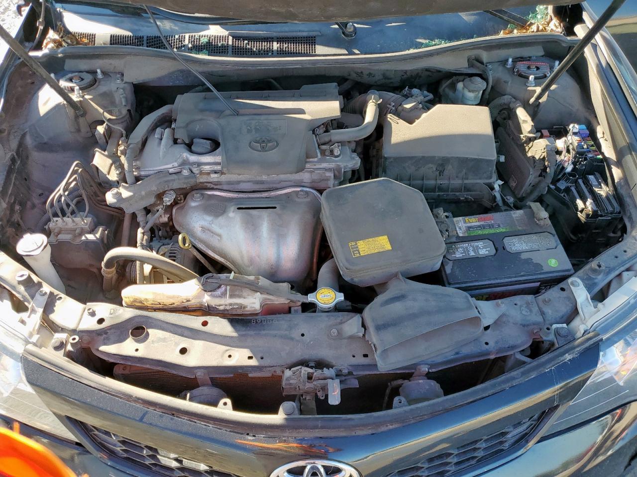 2014 TOYOTA CAMRY