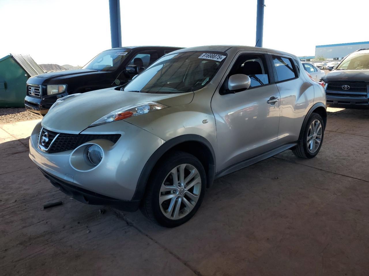 2013 NISSAN Juke
