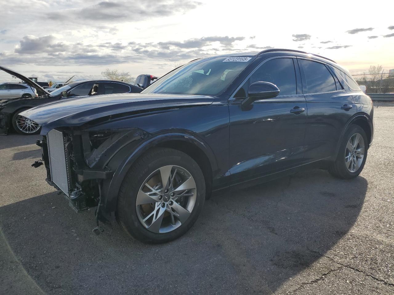 2024 GENESIS GV70