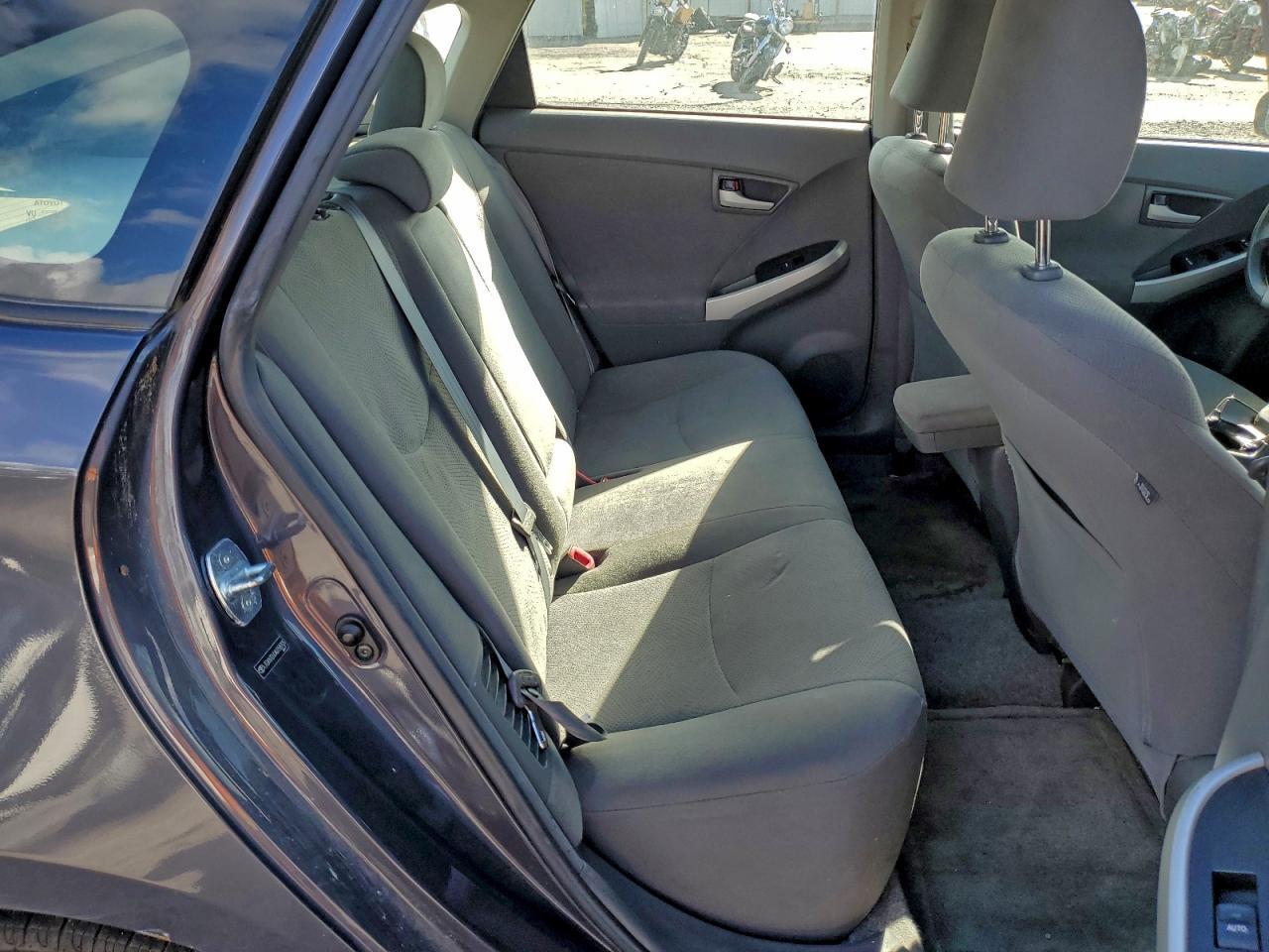 2010 TOYOTA PRIUS