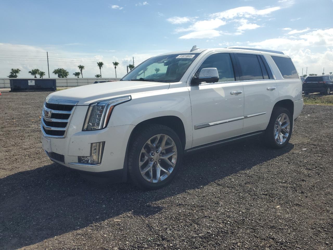 2017 CADILLAC ESCALADE