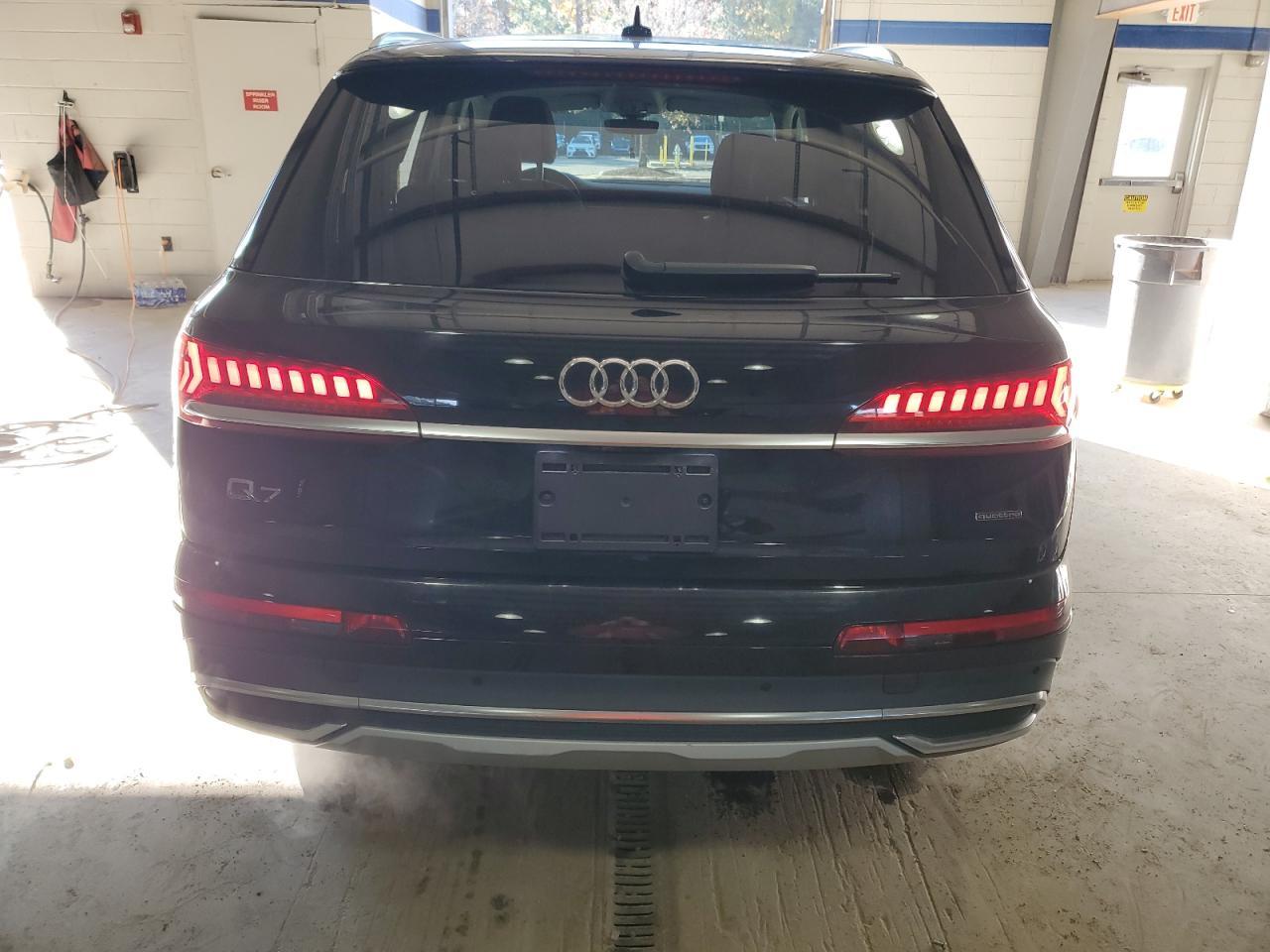 2023 AUDI Q7