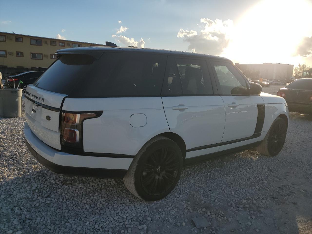 2018 LAND ROVER RANGE ROVER