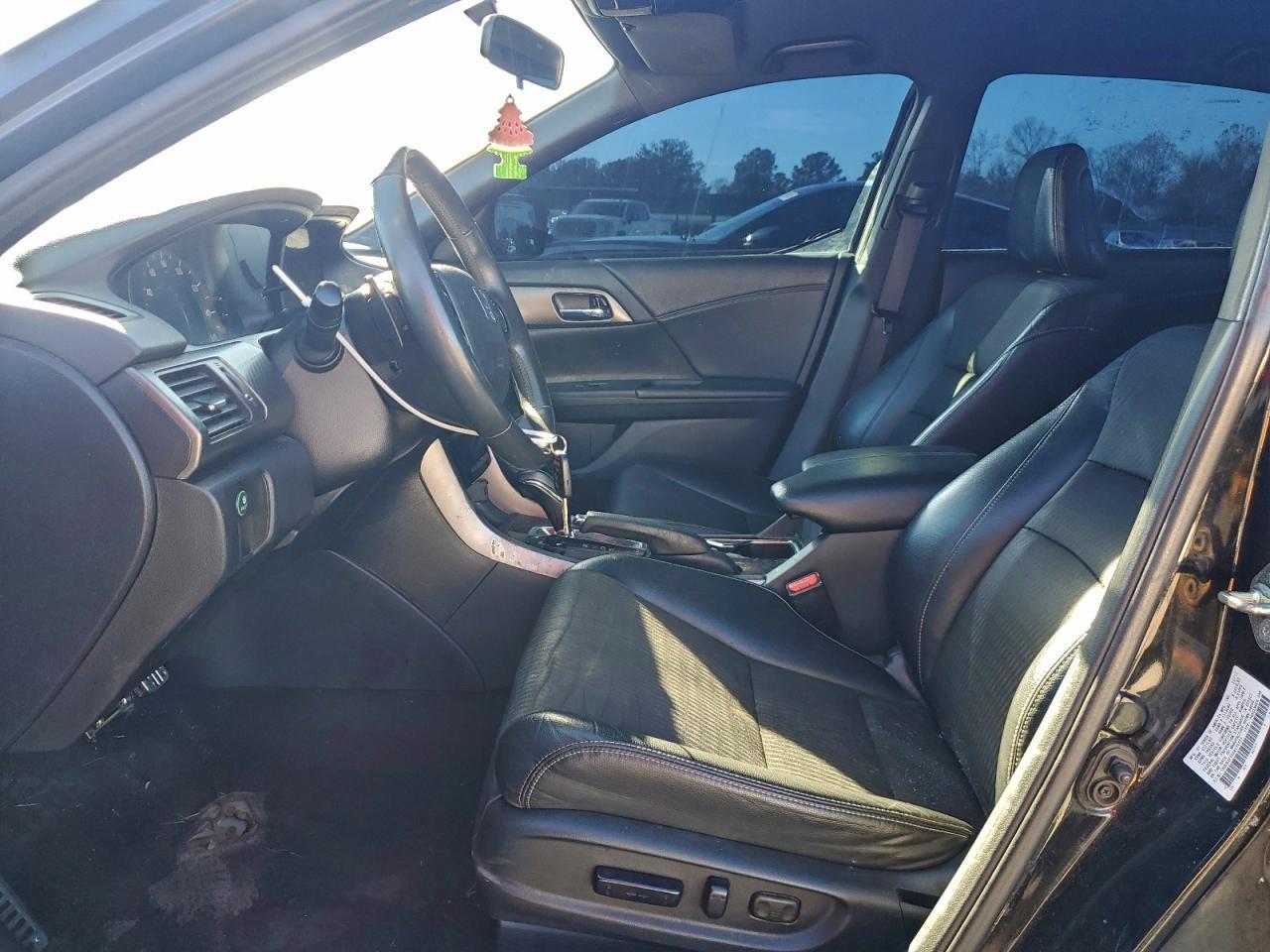 2017 HONDA ACCORD
