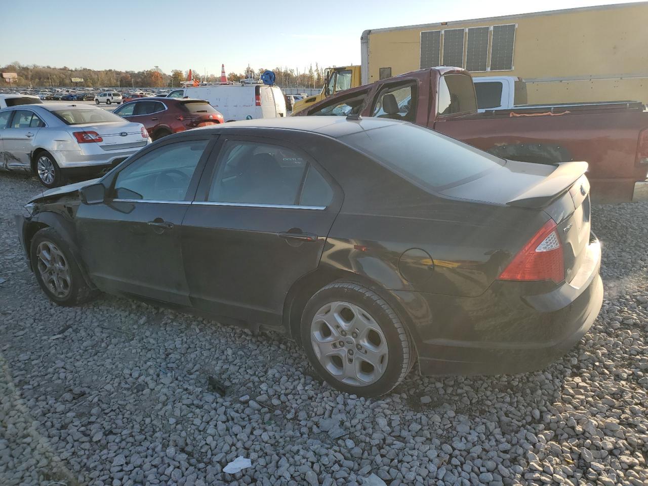 2010 FORD FUSION
