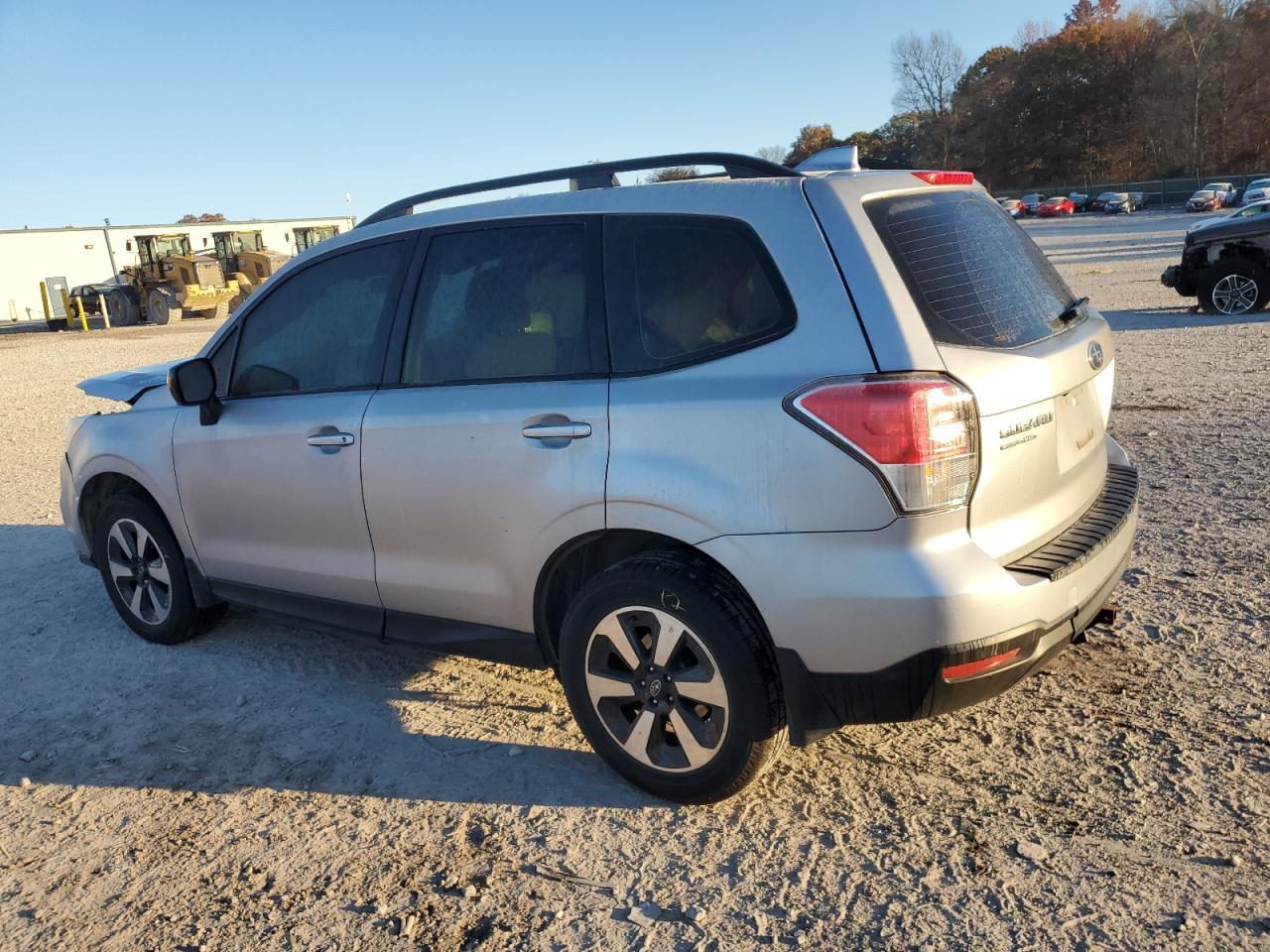 2018 SUBARU FORESTER