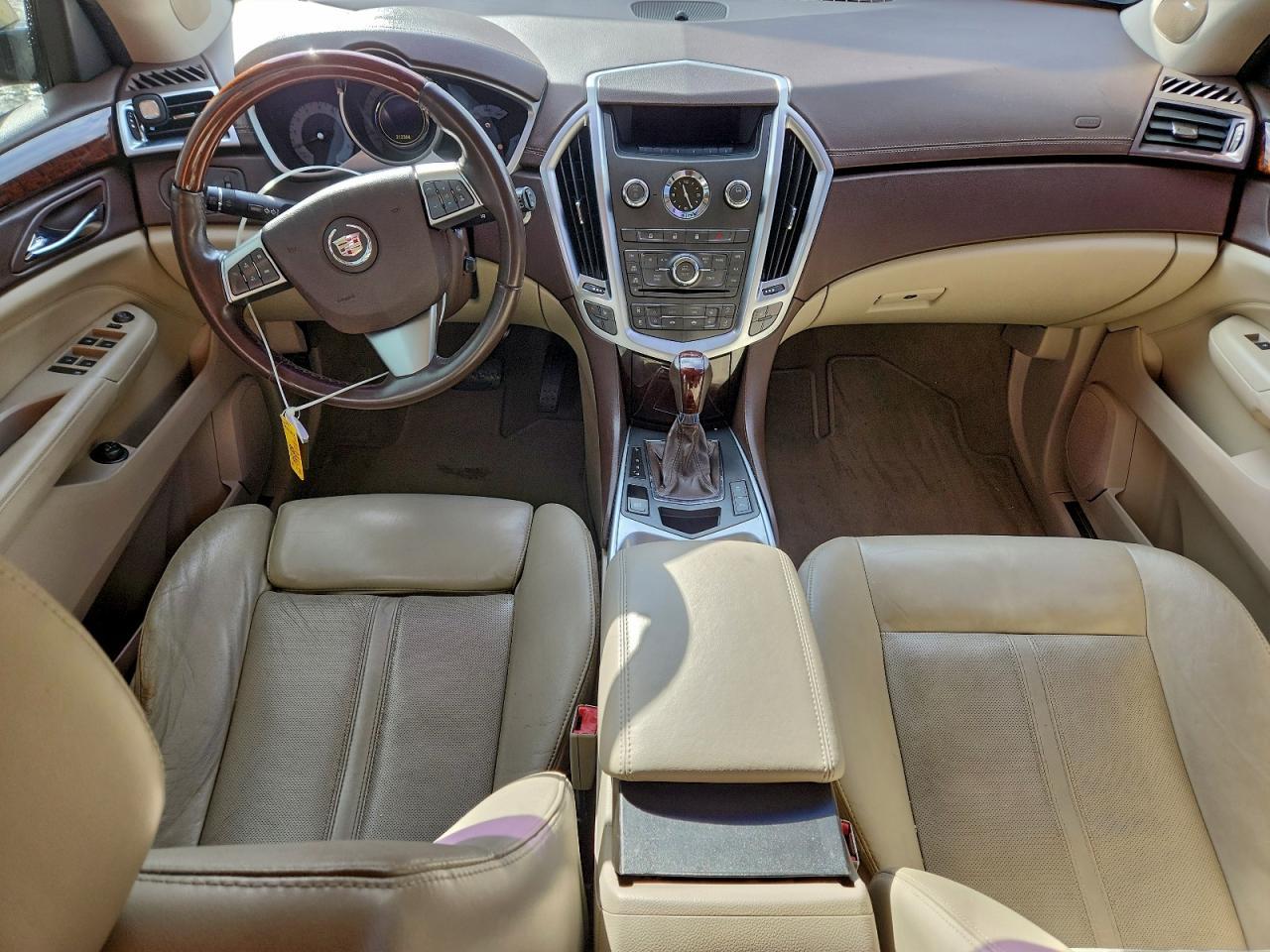 2010 CADILLAC SRX